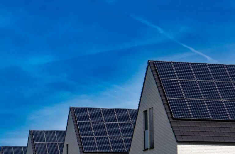 7 Important Guides to Consider When Going for Solar Energy